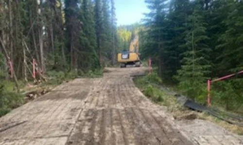 Forestry Access mat road install (1)